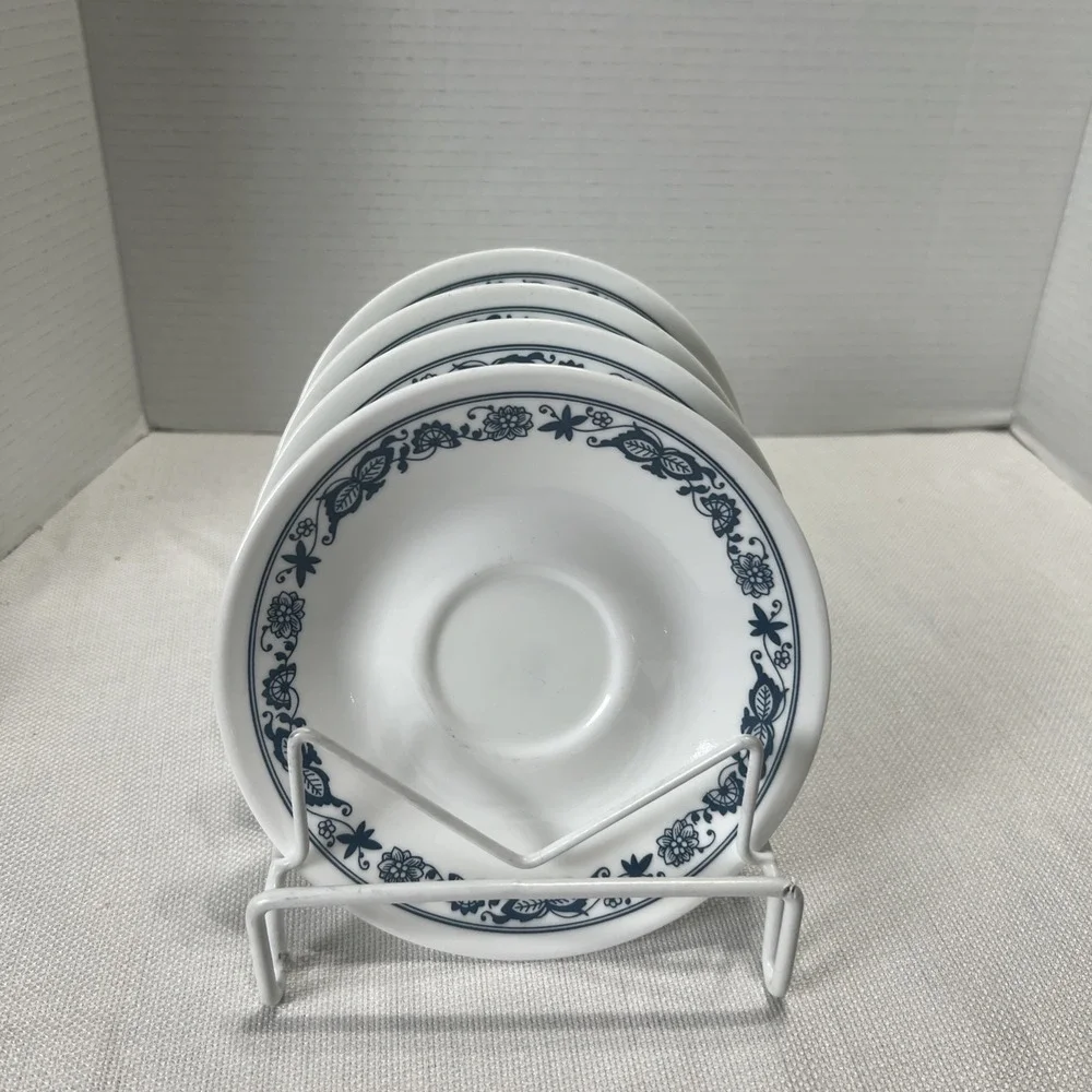 Set Of 4 Vintage 1970's  Corning Corelle Old Town Blue Saucers - 6-1/8